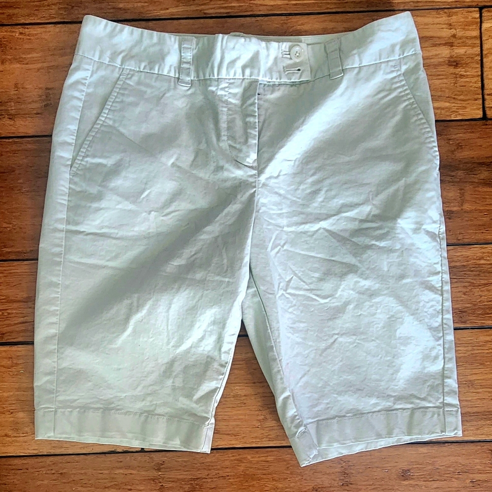 Marvel Women's Mint Green Bermudas